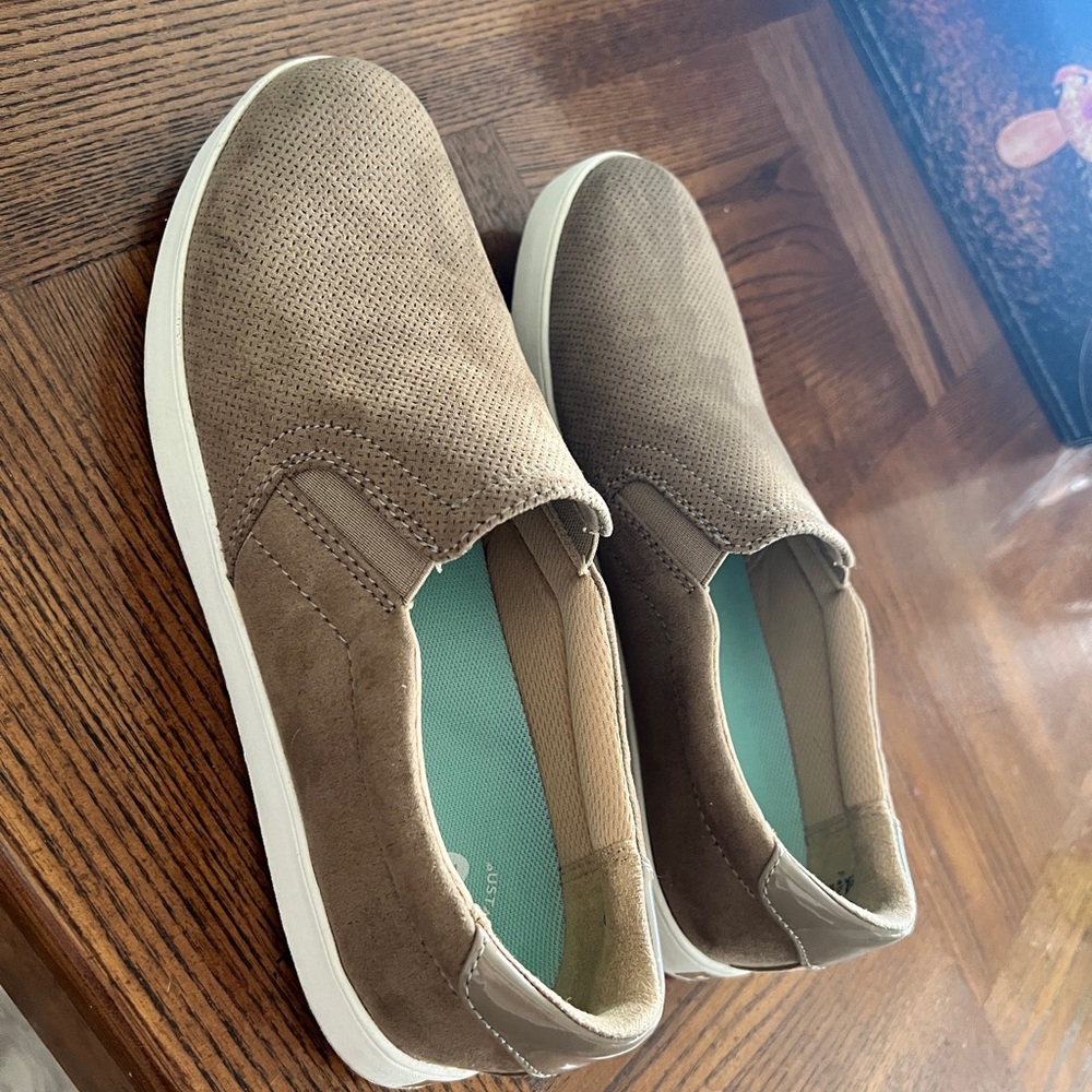 Dr. Scholl's Madison Cloud Slip-On Sneaker - Picture 8 of 9